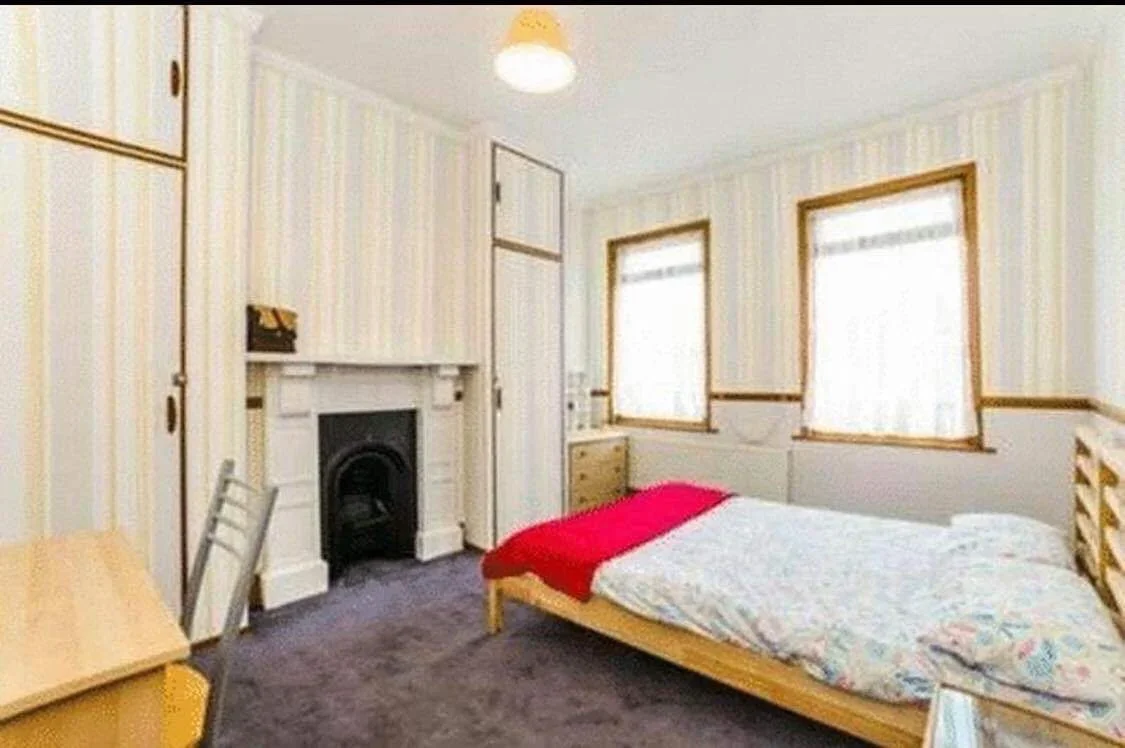 Room Montpelier Gardens in Greater London