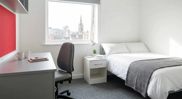 Flat Broadgate in Coventry