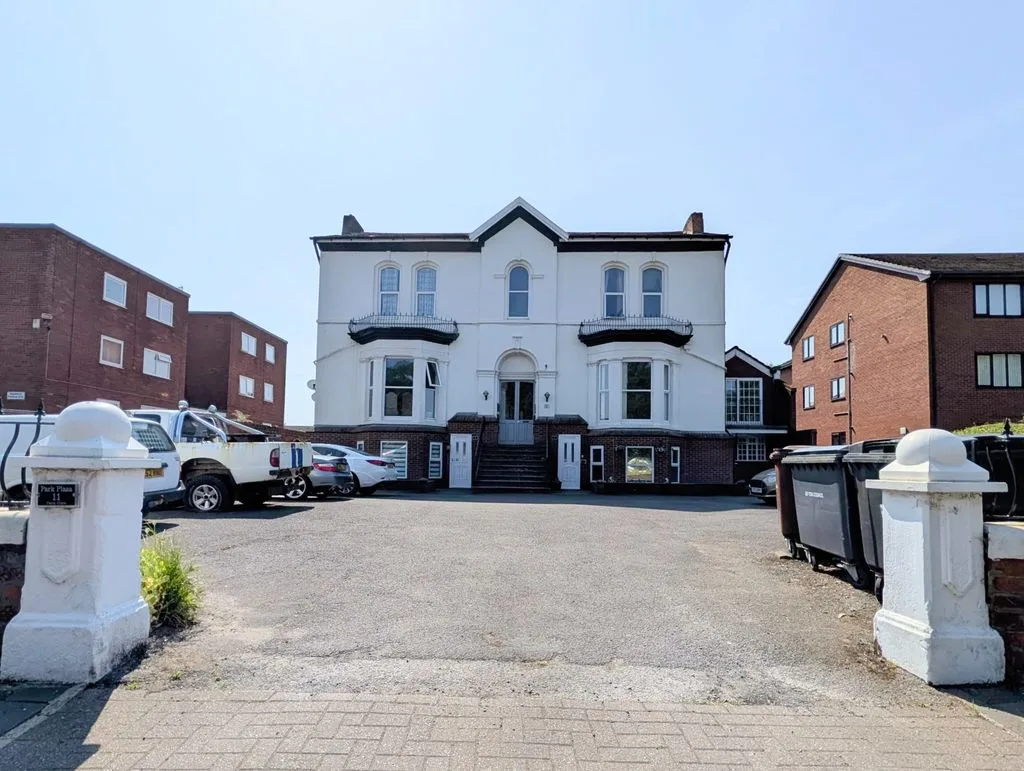 Flat Park Crescent in Treorchy
