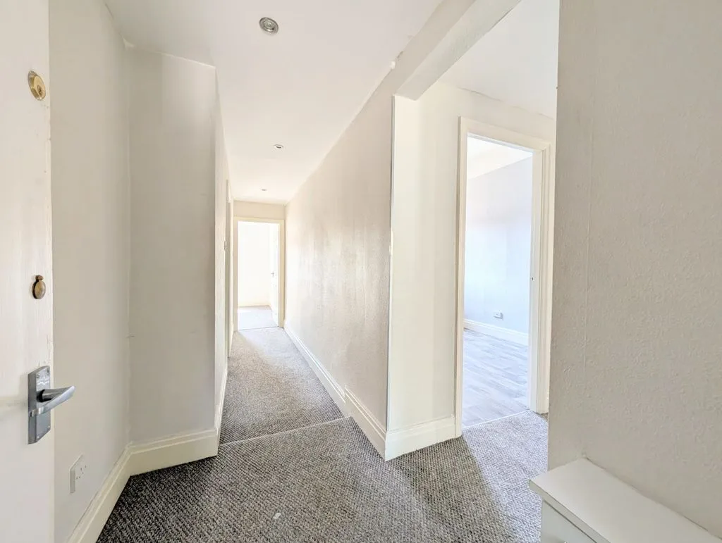 Flat Park Crescent in Treorchy
