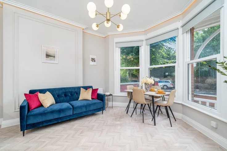 Flat Goldsmith Avenue in Greater London