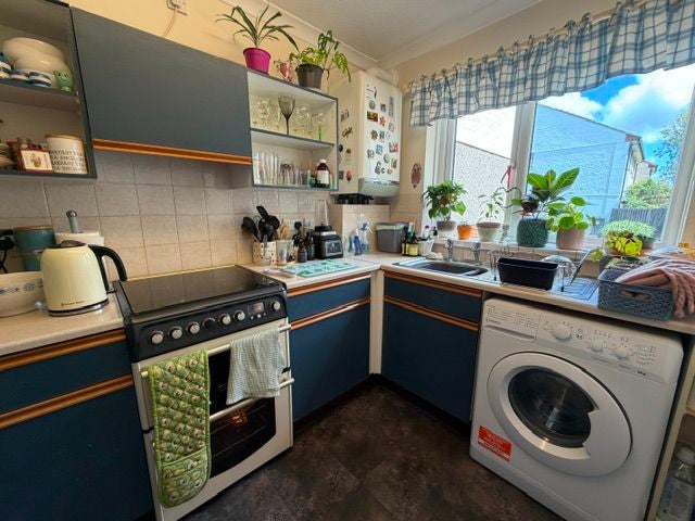 House Chytroose Close in Helston