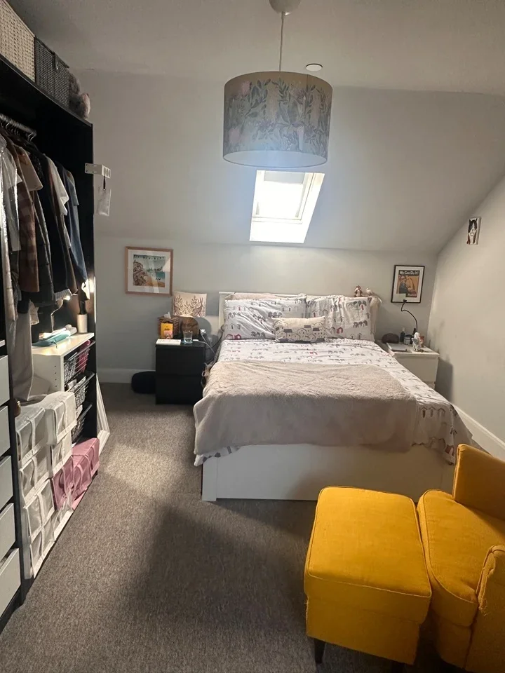 Room Millicent Grove in Greater London