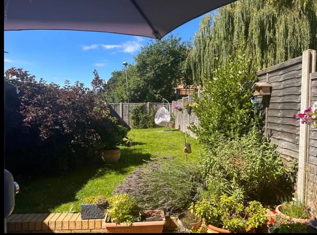 Room Millicent Grove in Greater London