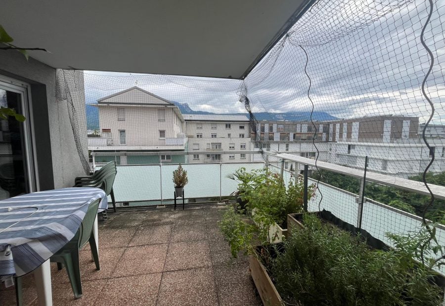 Flat Allée des Deux Mondes in Grenoble