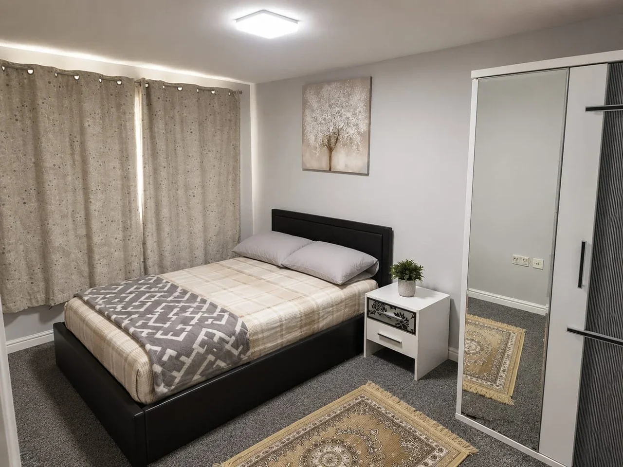 Flat Argent Street in Grays
