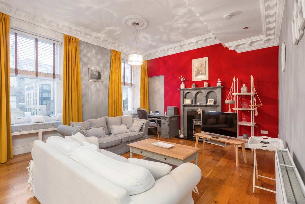 Flat Hanover Street in City of Edinburgh
