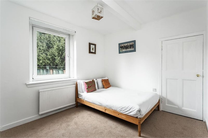 Flat Hutchison Medway in City of Edinburgh