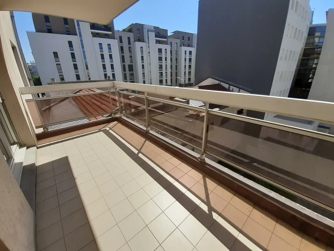 Appartement Rue des Tuiliers à Lyon