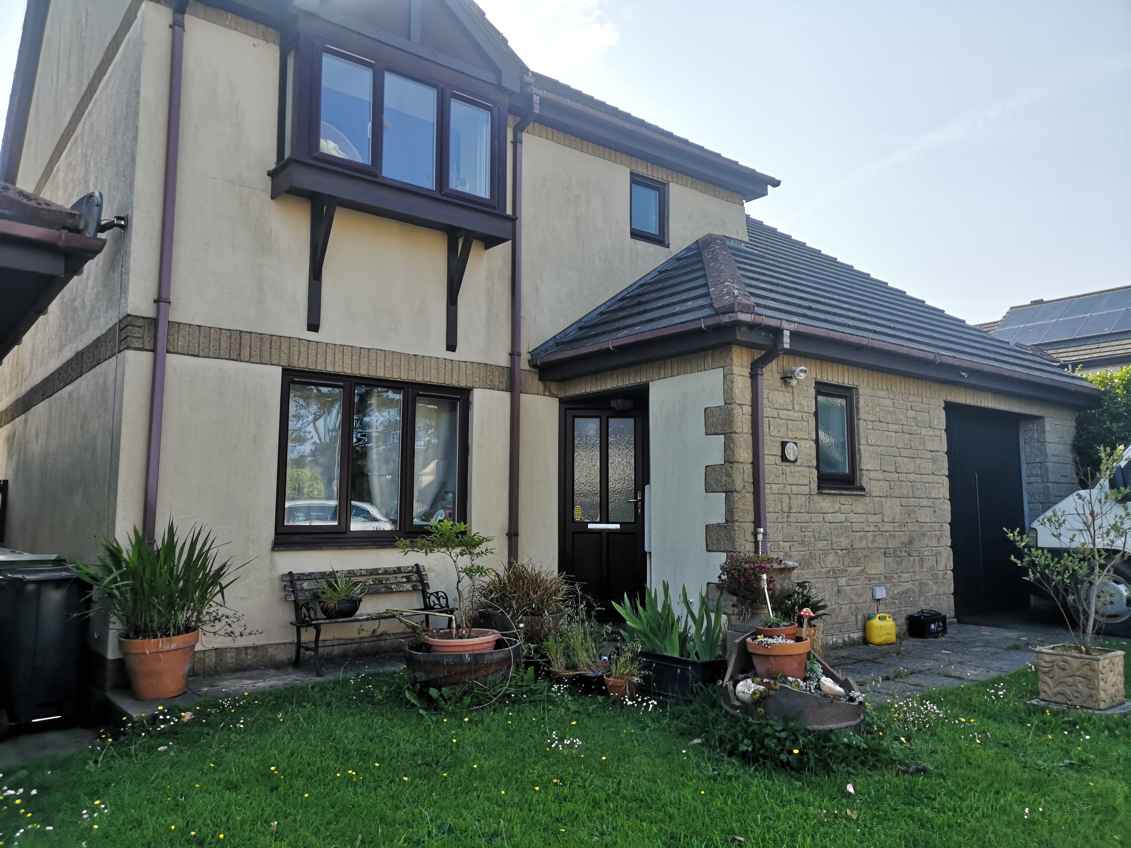 House Pine Close in Helston