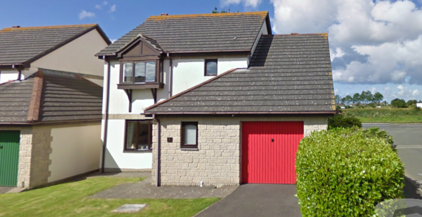 House Pine Close in Helston