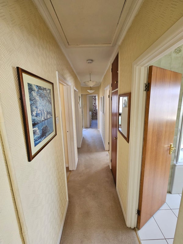 Room Deep Denes in Luton