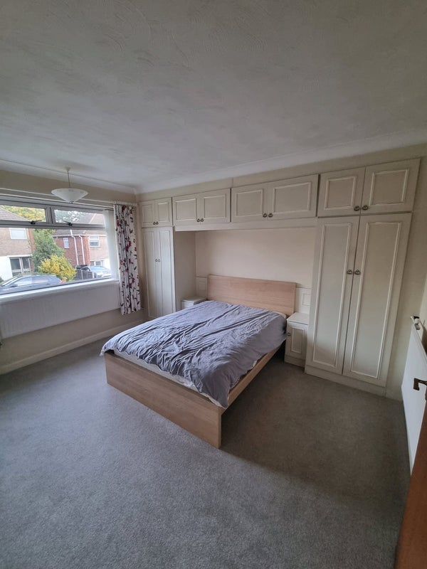 Room Deep Denes in Luton