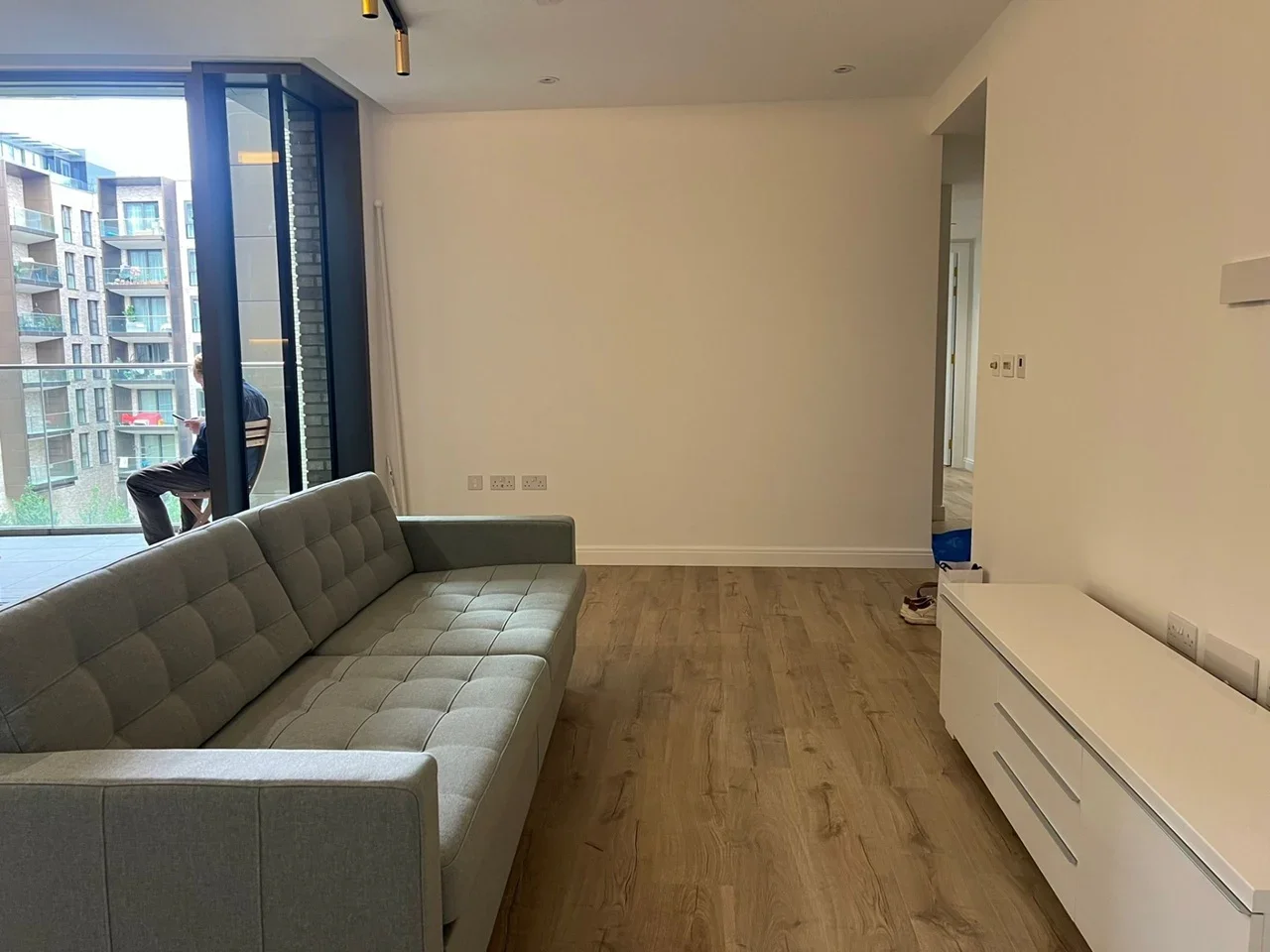 Flat Dingley Road in Greater London