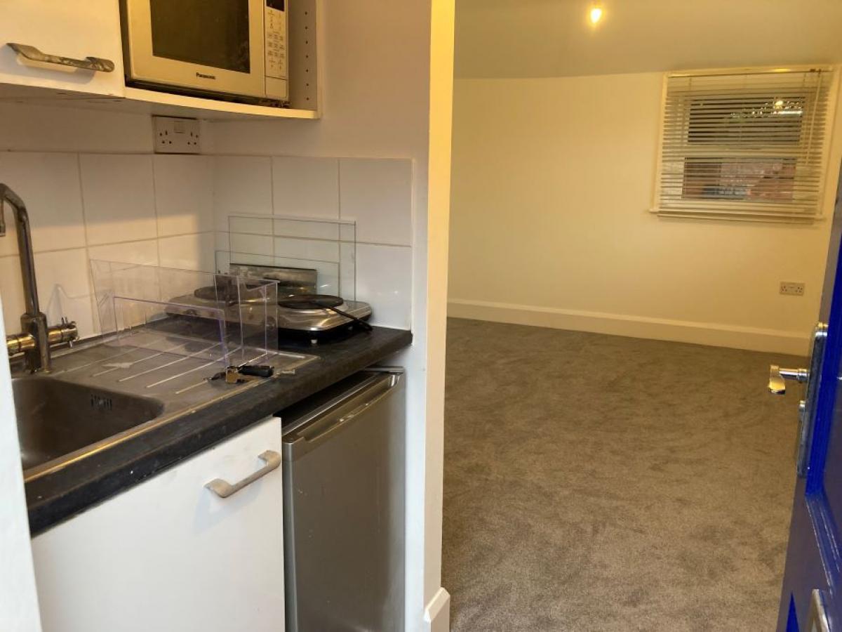 Flat Belper Road in Derby