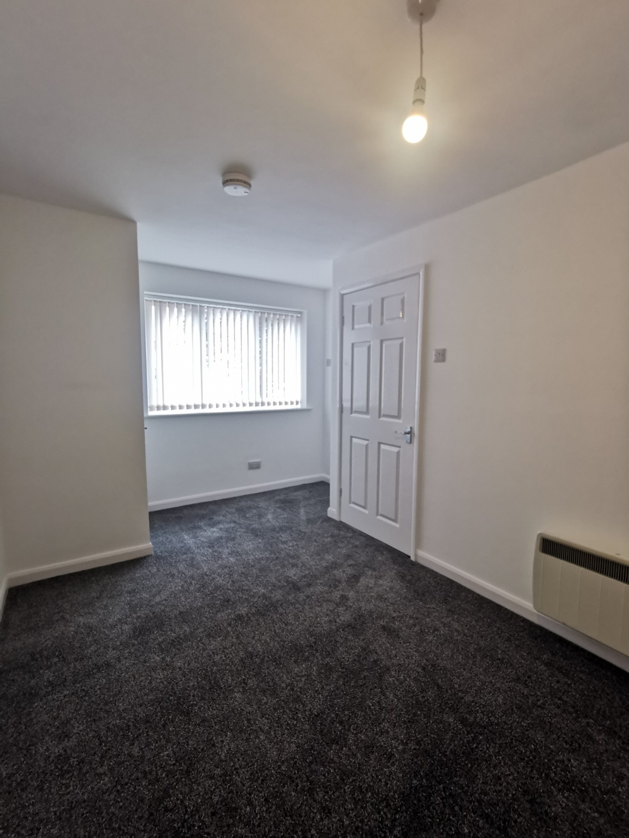Flat Willerby Road in Hull