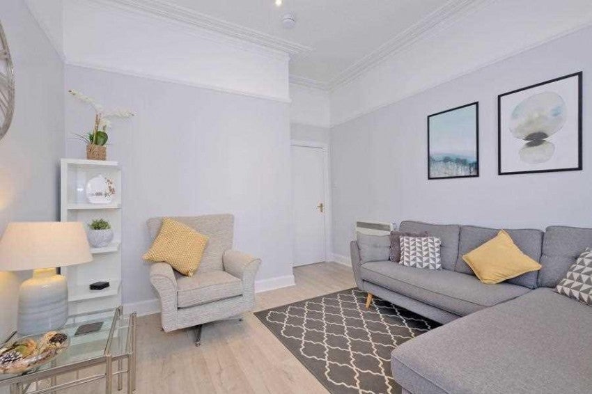Flat Wallfield Crescent in Aberdeen City