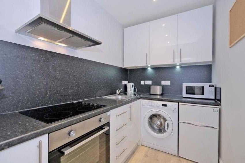 Flat Wallfield Crescent in Aberdeen City
