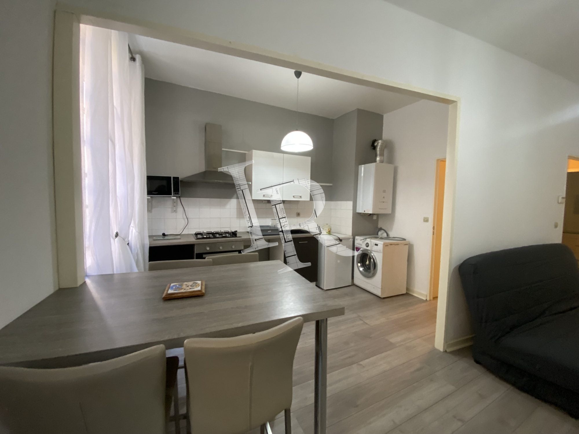 Flat Rue Raphaël in Le Puy-en-Velay