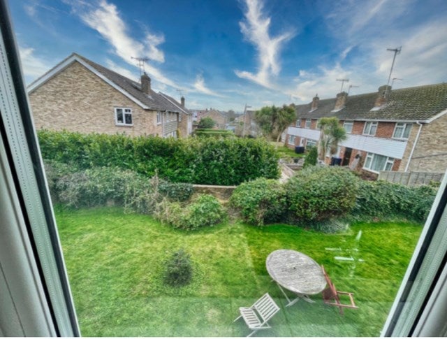 Flat Highdown Avenue in Worthing