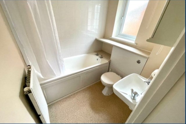 Flat Highdown Avenue in Worthing