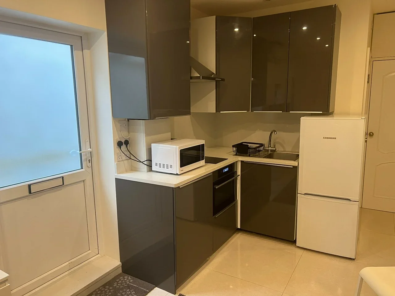 Flat North Crescent in Greater London