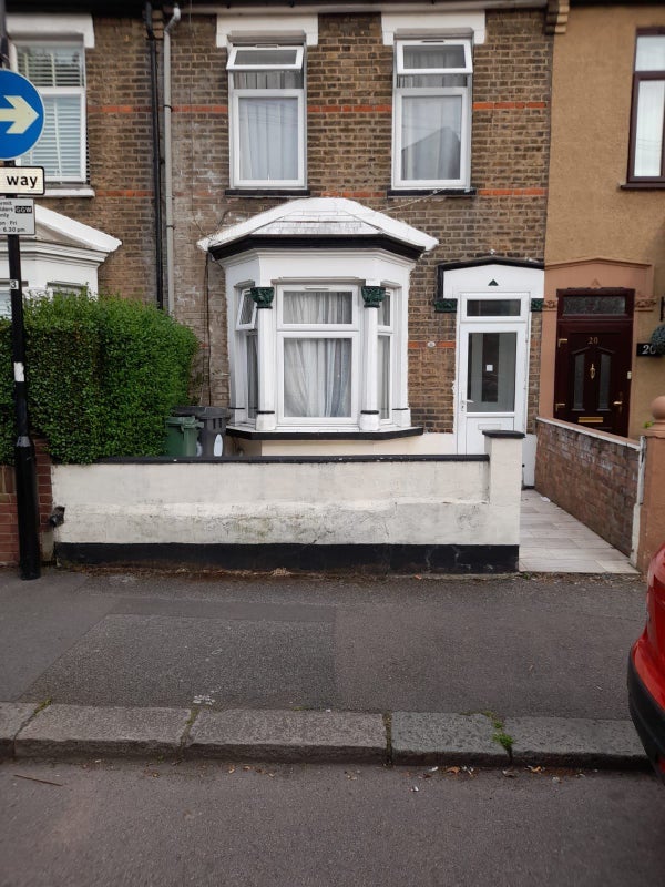 Room Sedgwick Road in Greater London