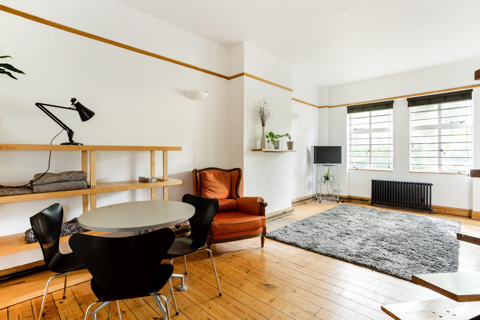 Flat Clapham Common North Side in Greater London