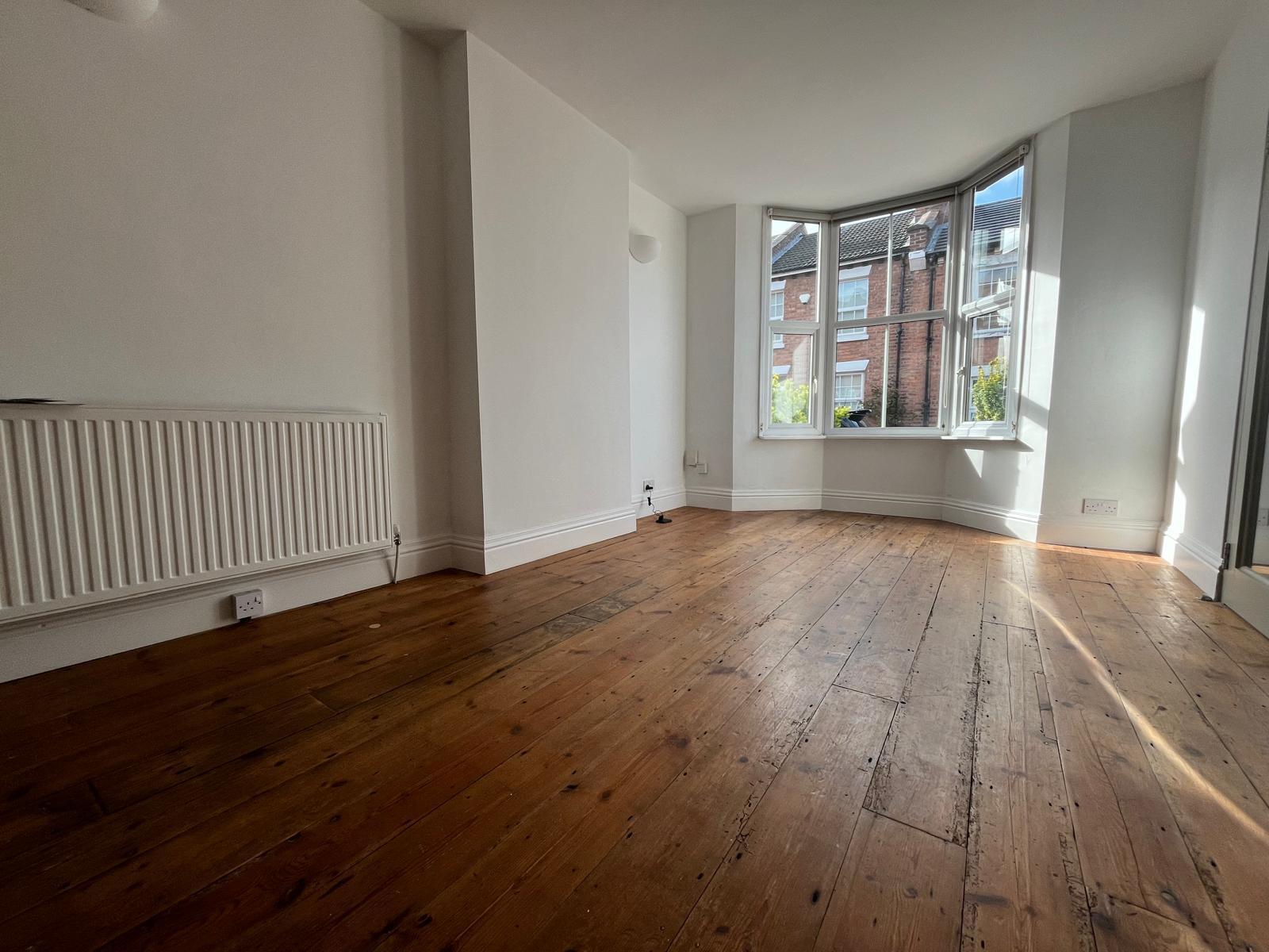 Flat North Villiers Street in Royal Leamington Spa