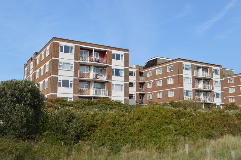 Flat Sea Front in Hayling Island