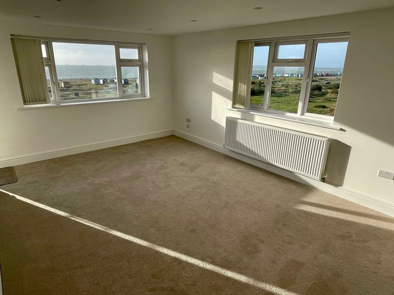 Flat Sea Front in Hayling Island