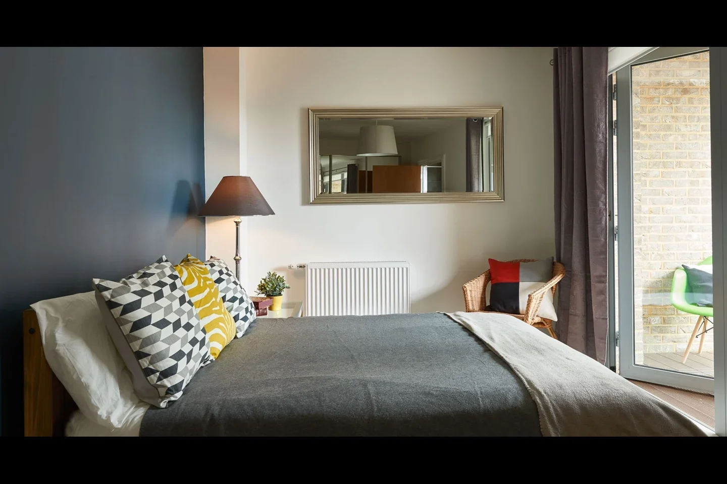 Flat Kingsland High Street in Greater London