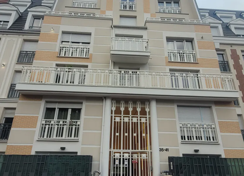 Appartement Avenue Paul Vaillant-Couturier à Le Blanc-Mesnil
