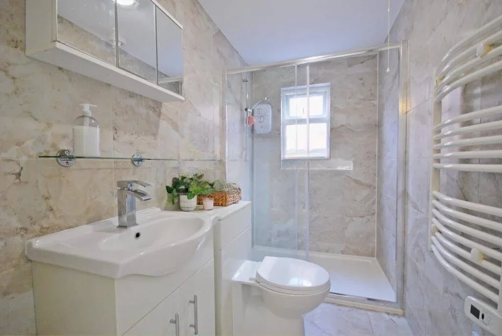 Flat Goswell Road in Greater London