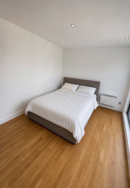 Room Back Church Lane in Greater London