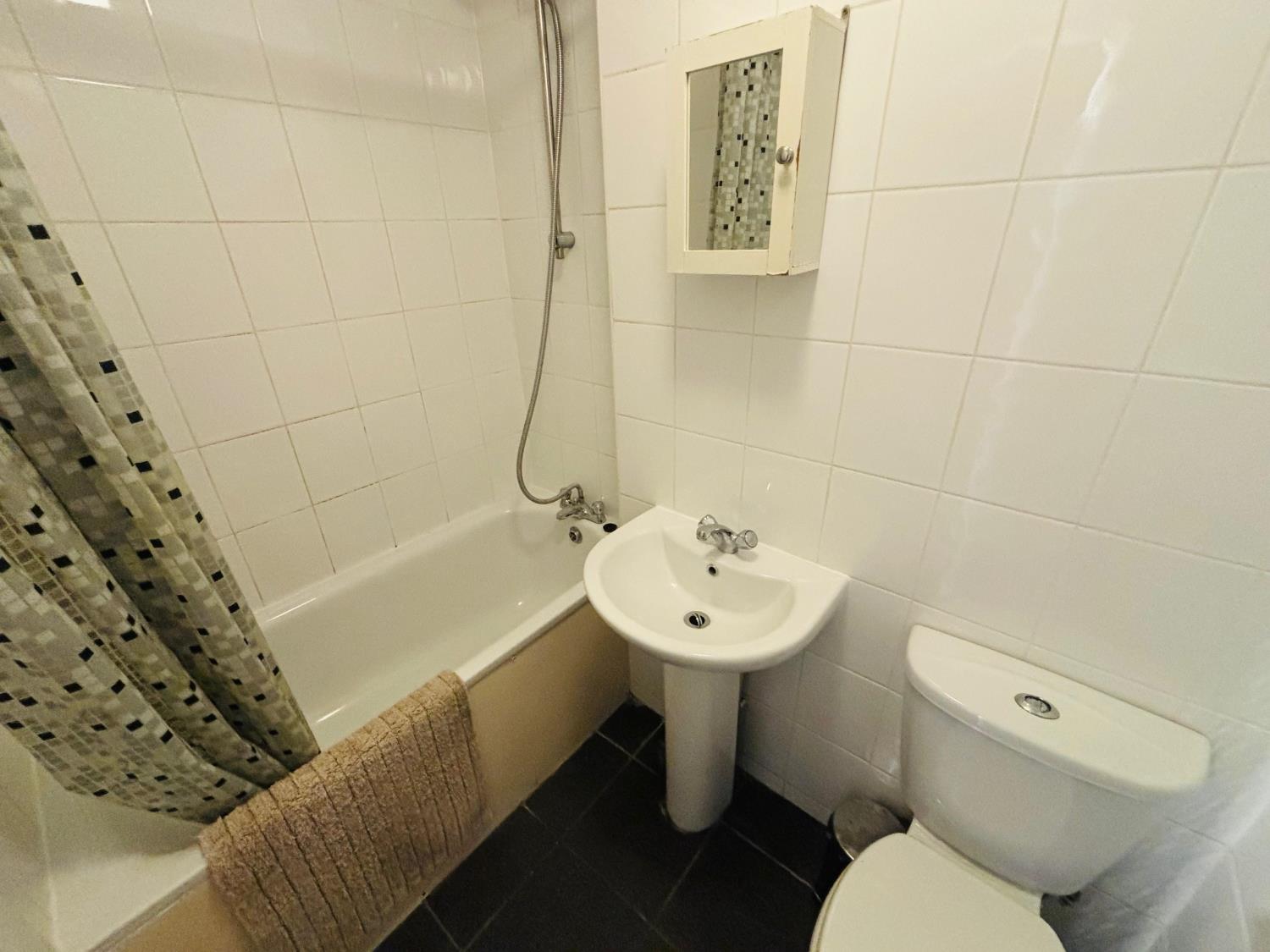 Flat Northgate Drive in Greater London