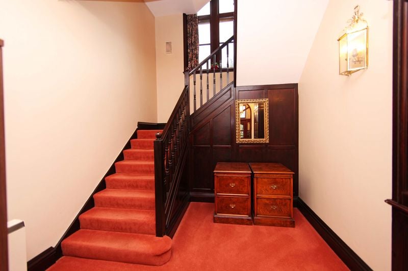 Flat Rectory Drive in South Staffordshire