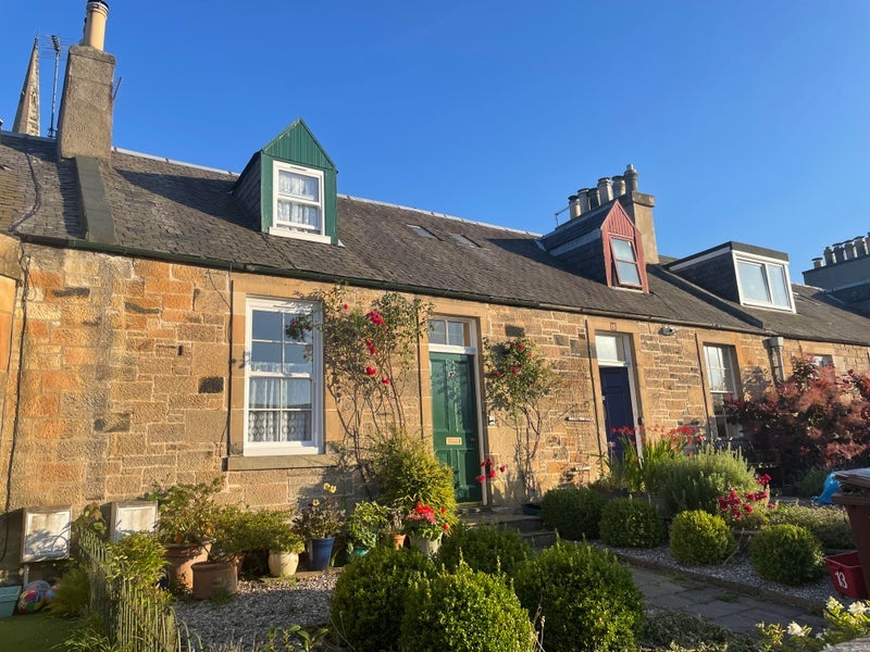 Room Mitchell Street in Dalkeith