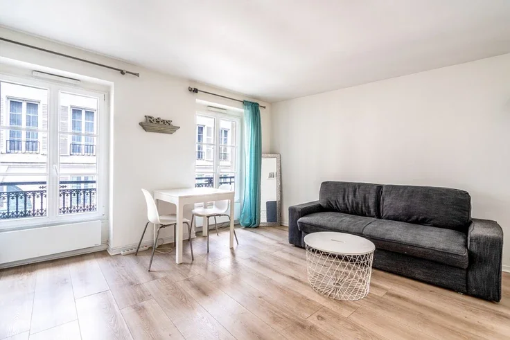 Appartement Rue de Grenelle à Paris
