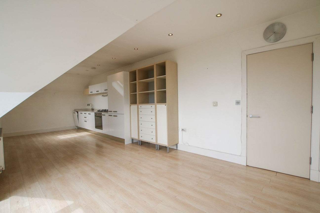 Flat Market Place in Wokingham