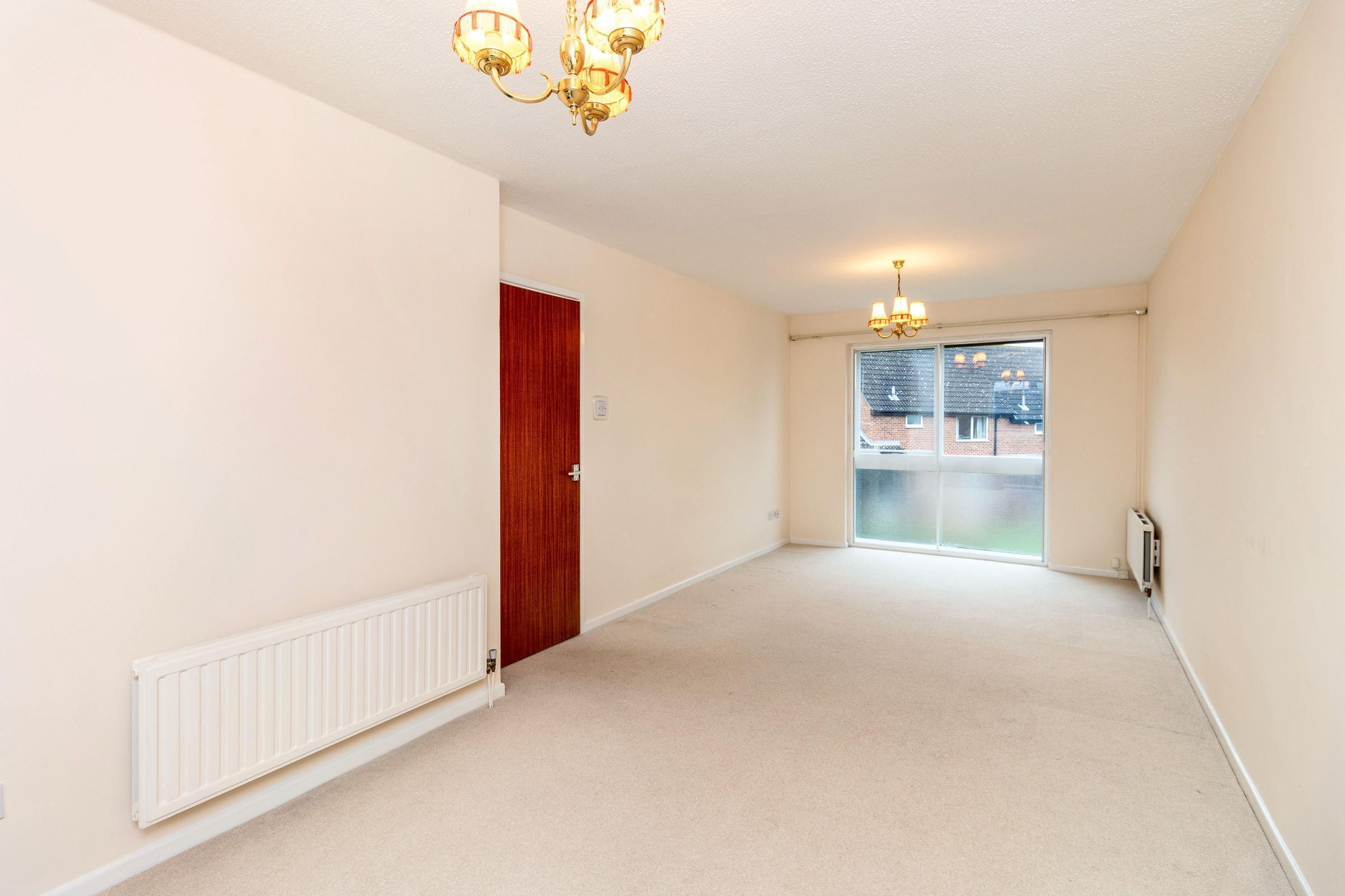Flat De Bohun Court in Uttlesford