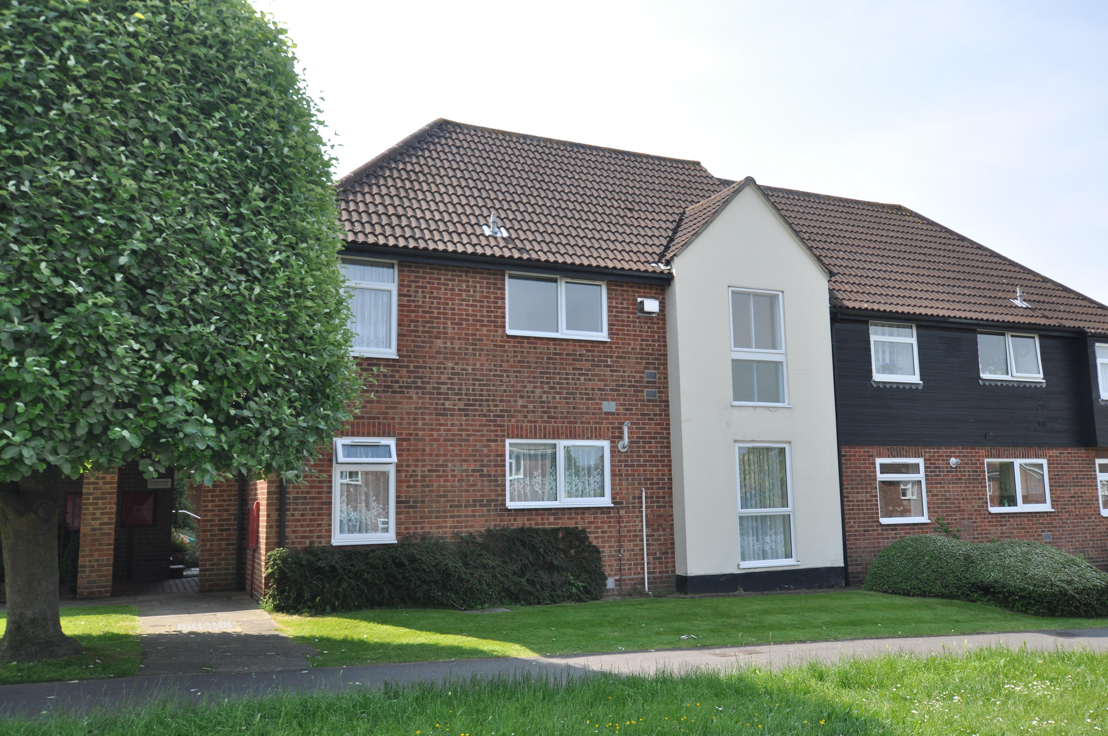 Flat De Bohun Court in Uttlesford