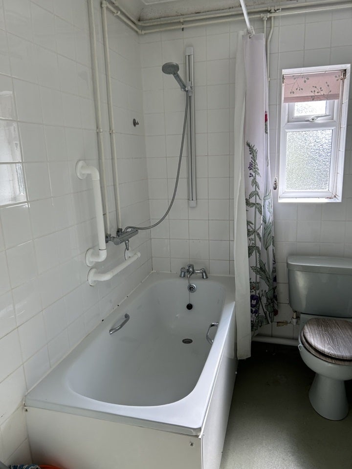 Flat Belsize Road in Worthing