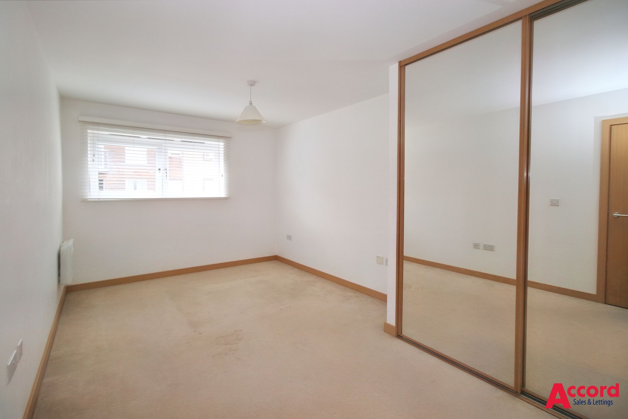 Flat Cherrydown East in Basildon