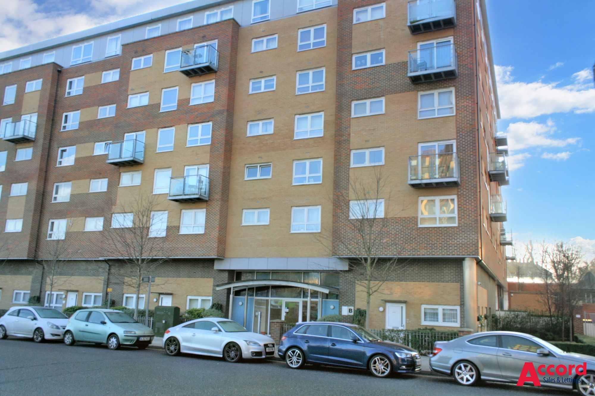 Flat Cherrydown East in Basildon