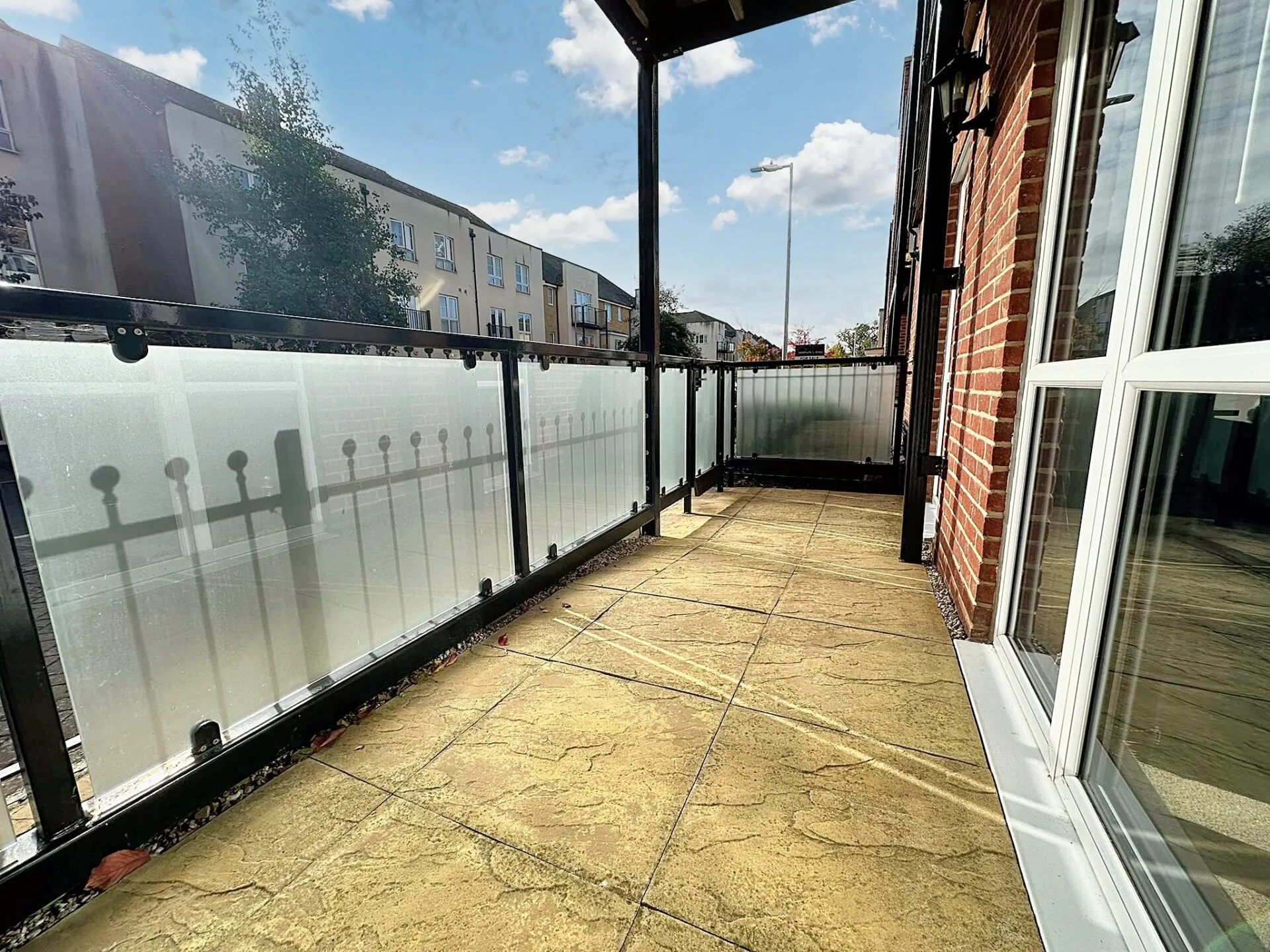 Flat Arthur Maybury Close in Ashford