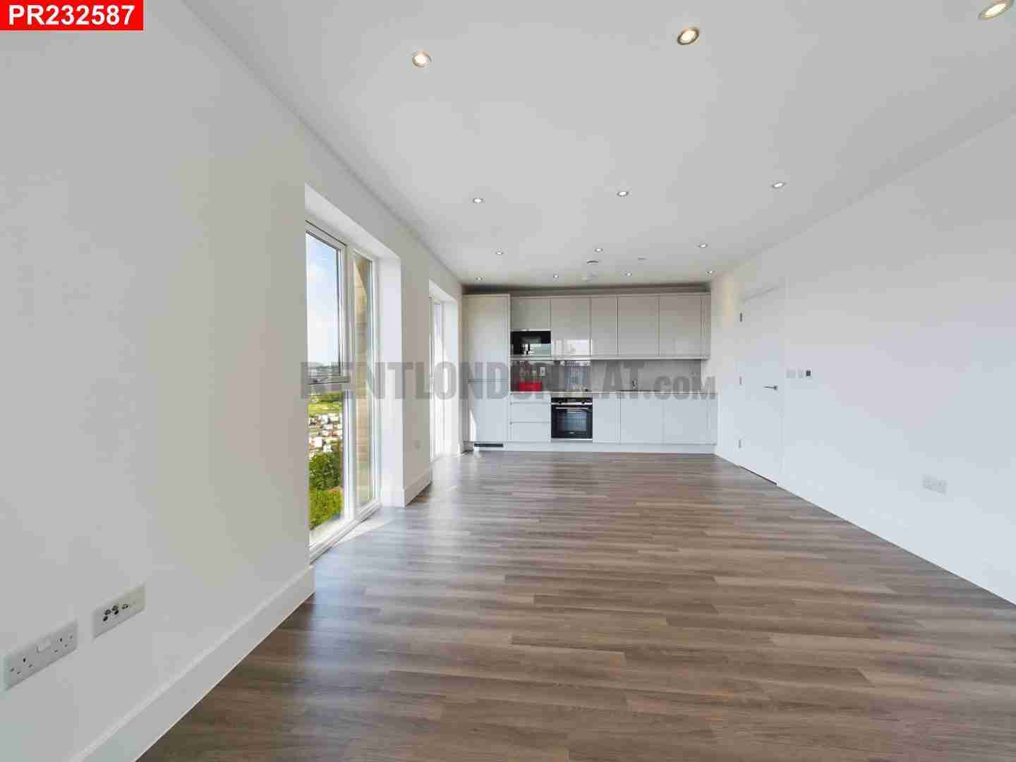 Flat Heritage Avenue in Greater London