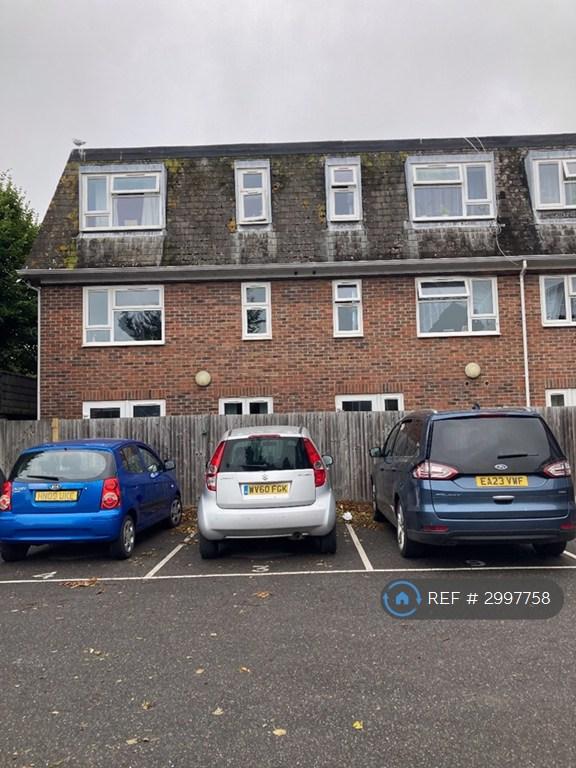 Flat Aldwick Road in Arun