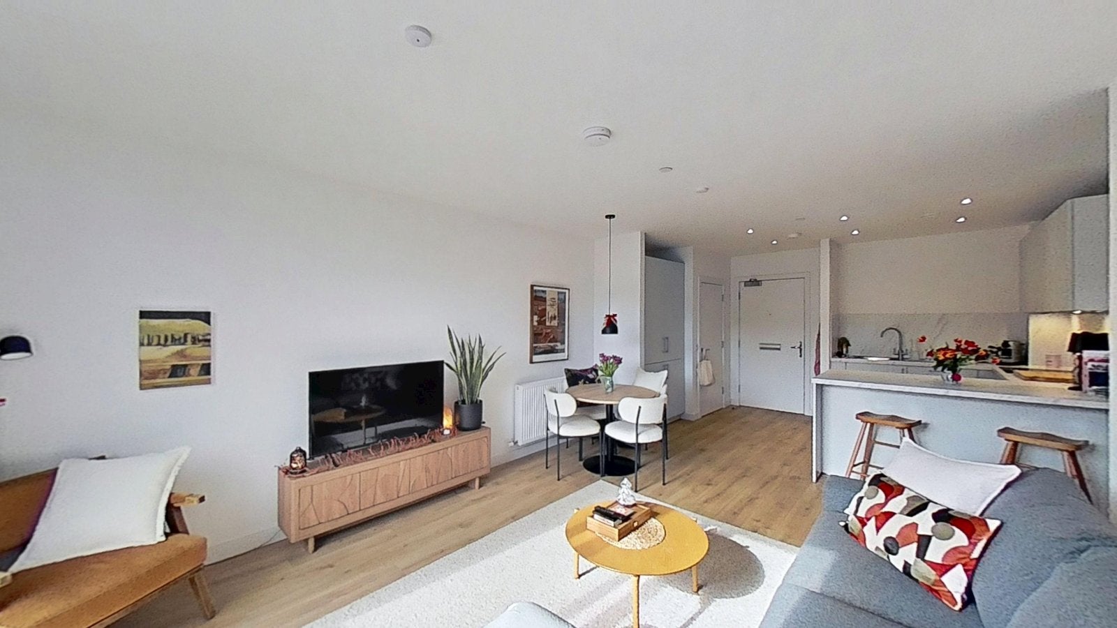 Flat Temple Park Crescent in City of Edinburgh