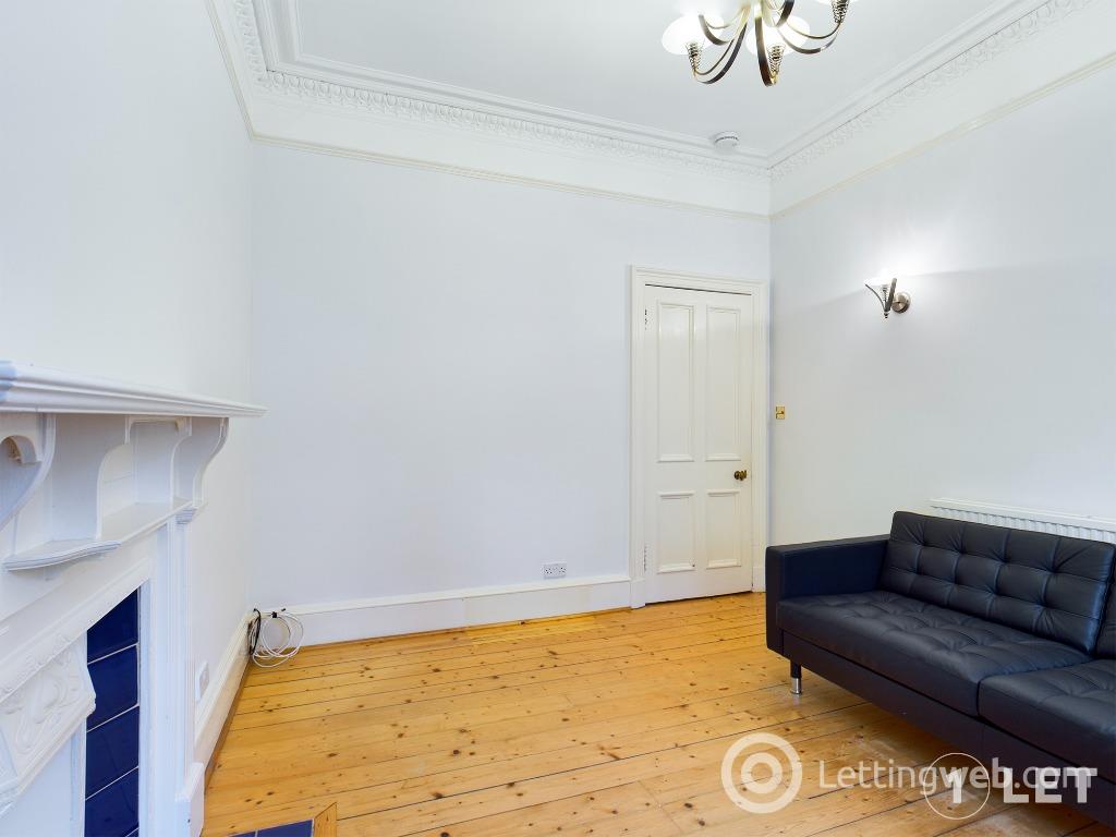 Flat Roseburn Place in City of Edinburgh